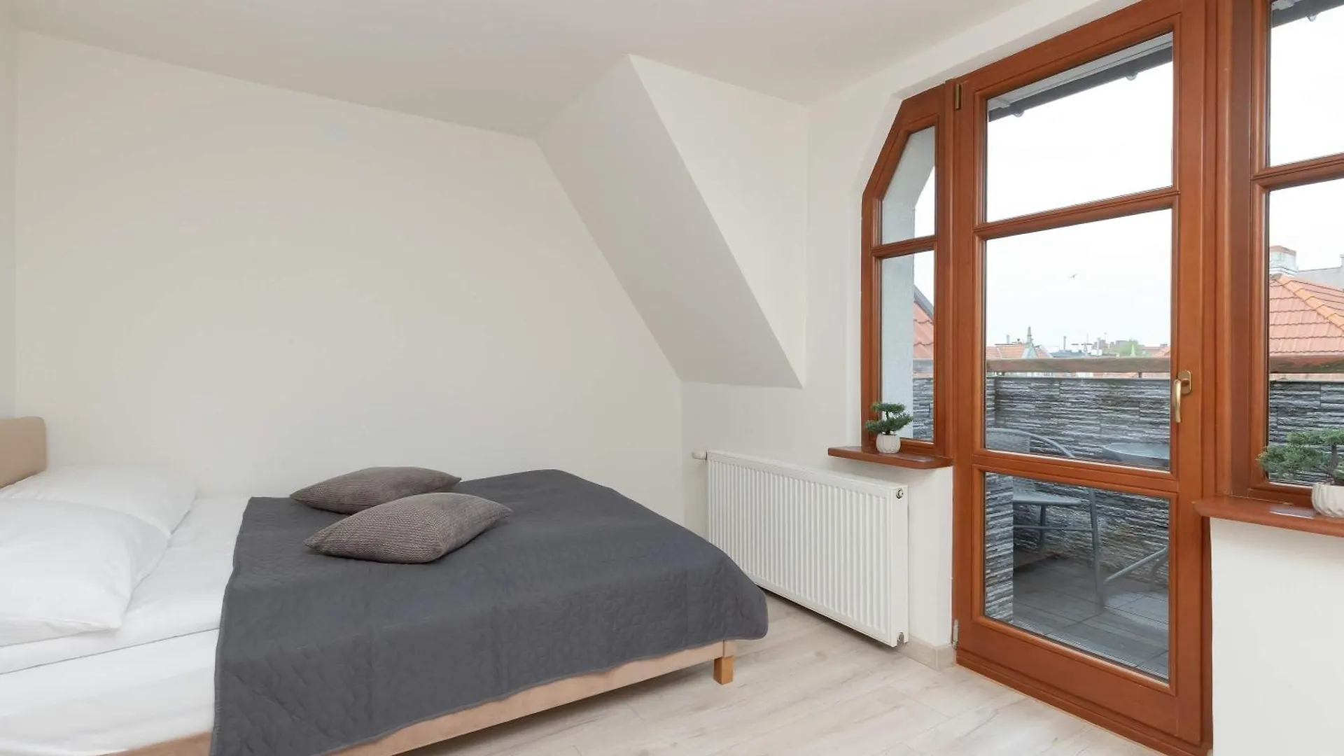 Grunwaldzka Bright Apartment With Balcony By Noclegi Renters Sopot